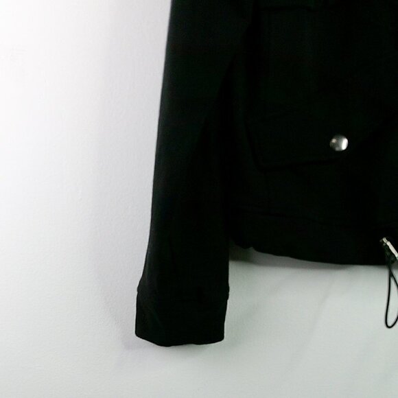 Grey & Gray - Long Sleeve Black Jacket - Medium - Picture 4 of 7